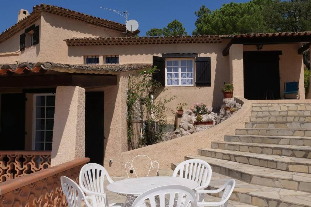 Villa Propriete Pour Vous Seul, Vos Amis Et Famille Le Muy Exterior foto